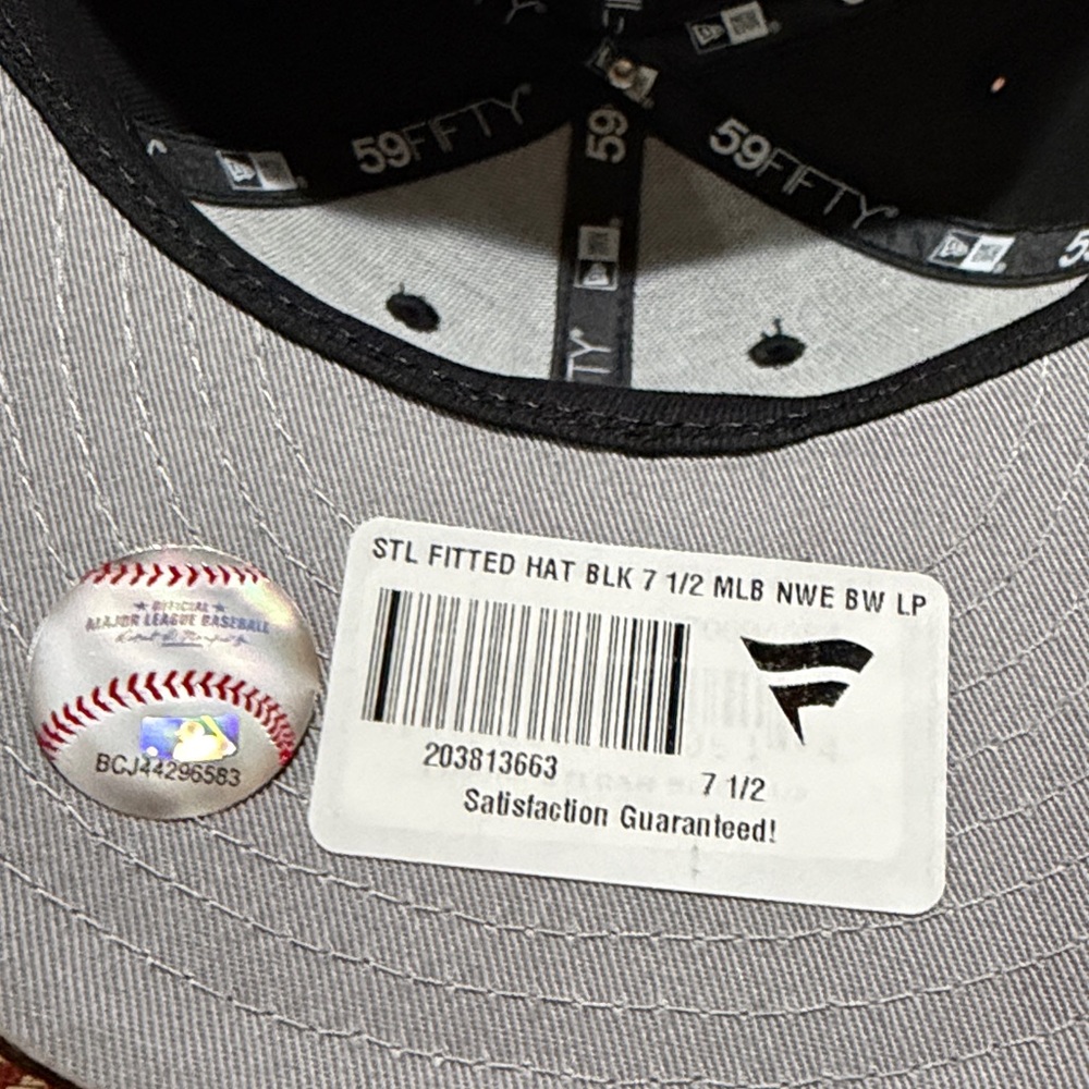 St. Louis Cardinals Black on White 59Fifty Fitted 7.5 Cap - Picture 7 of 9